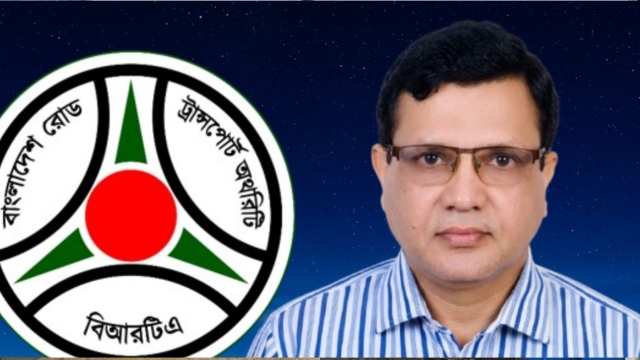 বিআরটিএ ঢাকা মেট্রো-৪-এ ঘুষ লেনদেনের অভিযোগ, দালালদের মাধ্যমে দ্রুত সেবা পাওয়ার দাবি